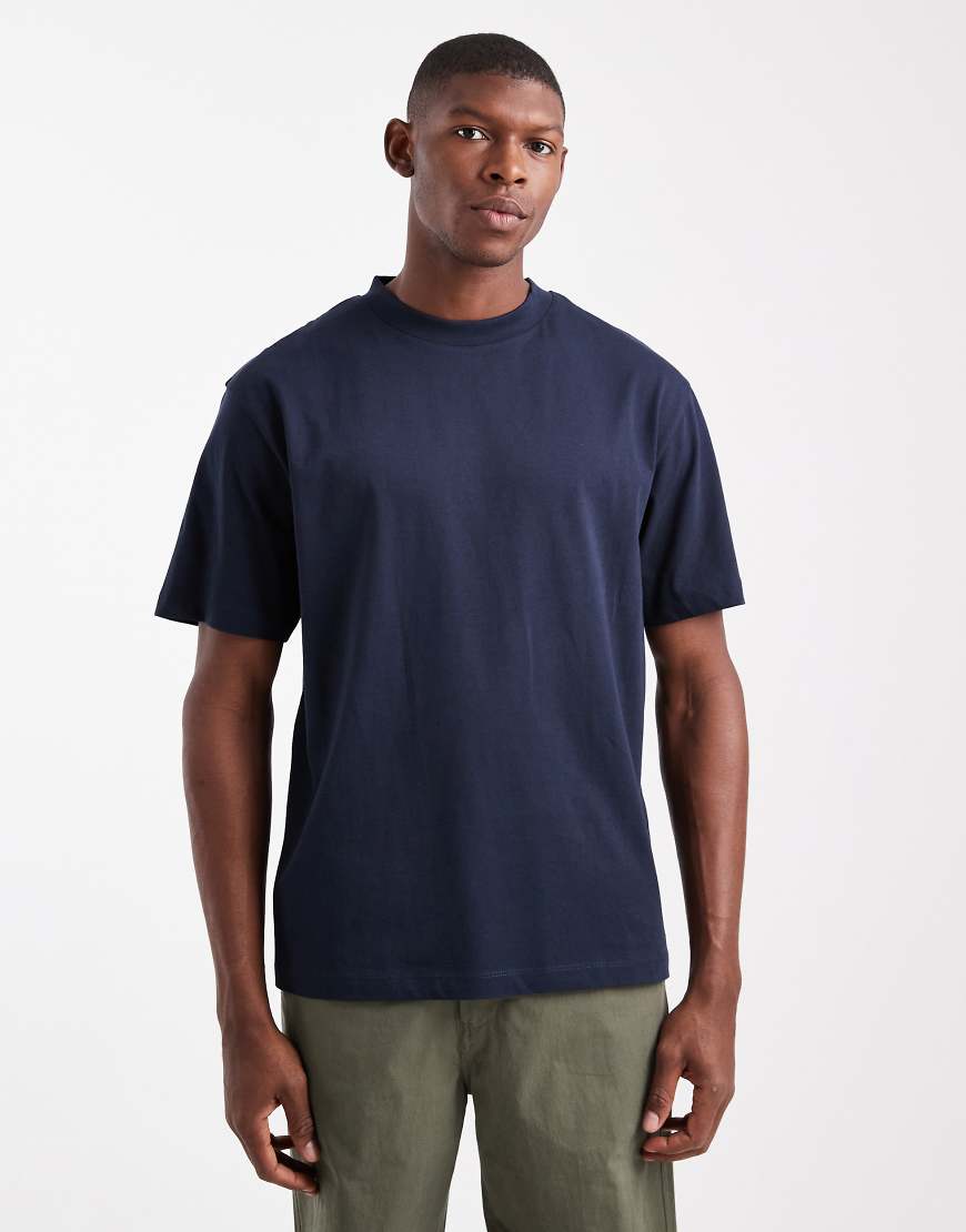 ASOS DESIGN - Basic-T-Shirt mit Relaxed Fit in Marineblau von ASOS DESIGN