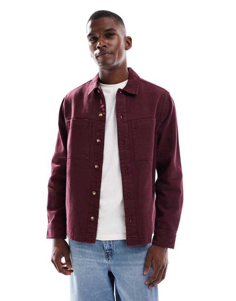 ASOS DESIGN - Baumwoll-Hemdjacke in Weinrot von ASOS DESIGN