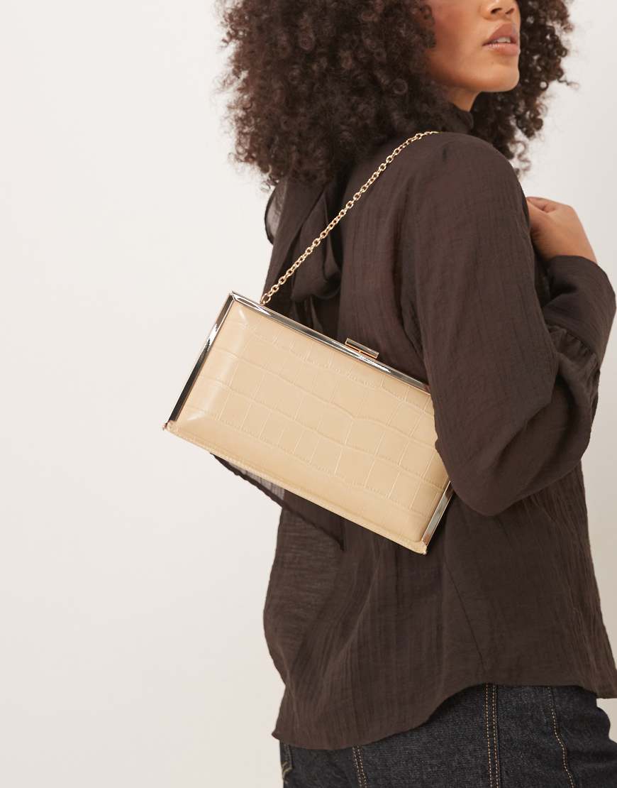 ASOS DESIGN - Beschichtete Clutch in Kroko-Cremeweiß mit eckigem Rahmen von ASOS DESIGN