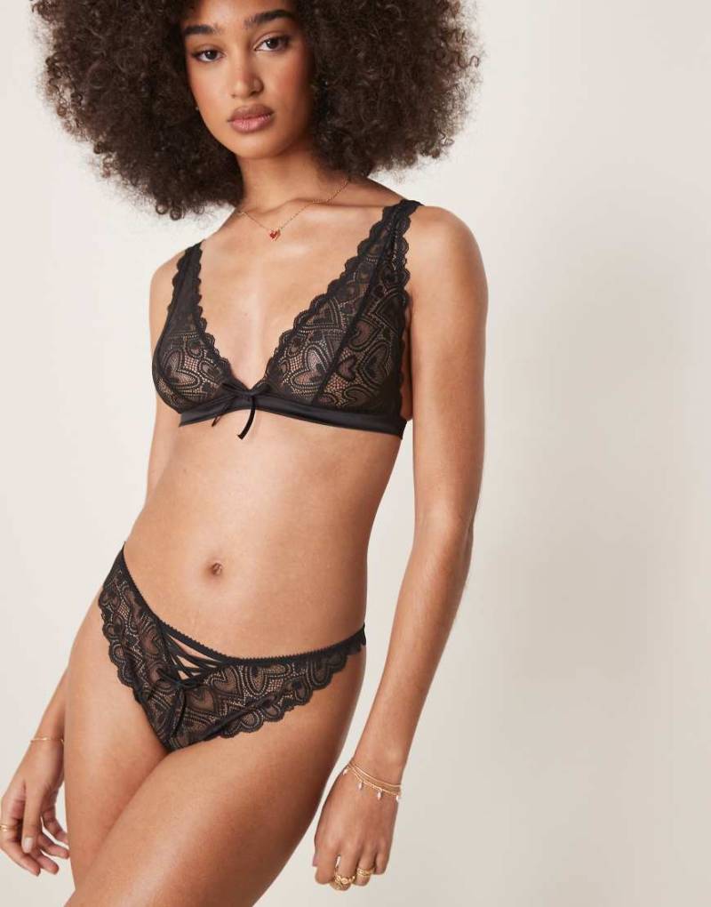 ASOS DESIGN - Blake - Brazilian-Slip aus schwarzer Herz-Spitze mit Korsettdetail von ASOS DESIGN