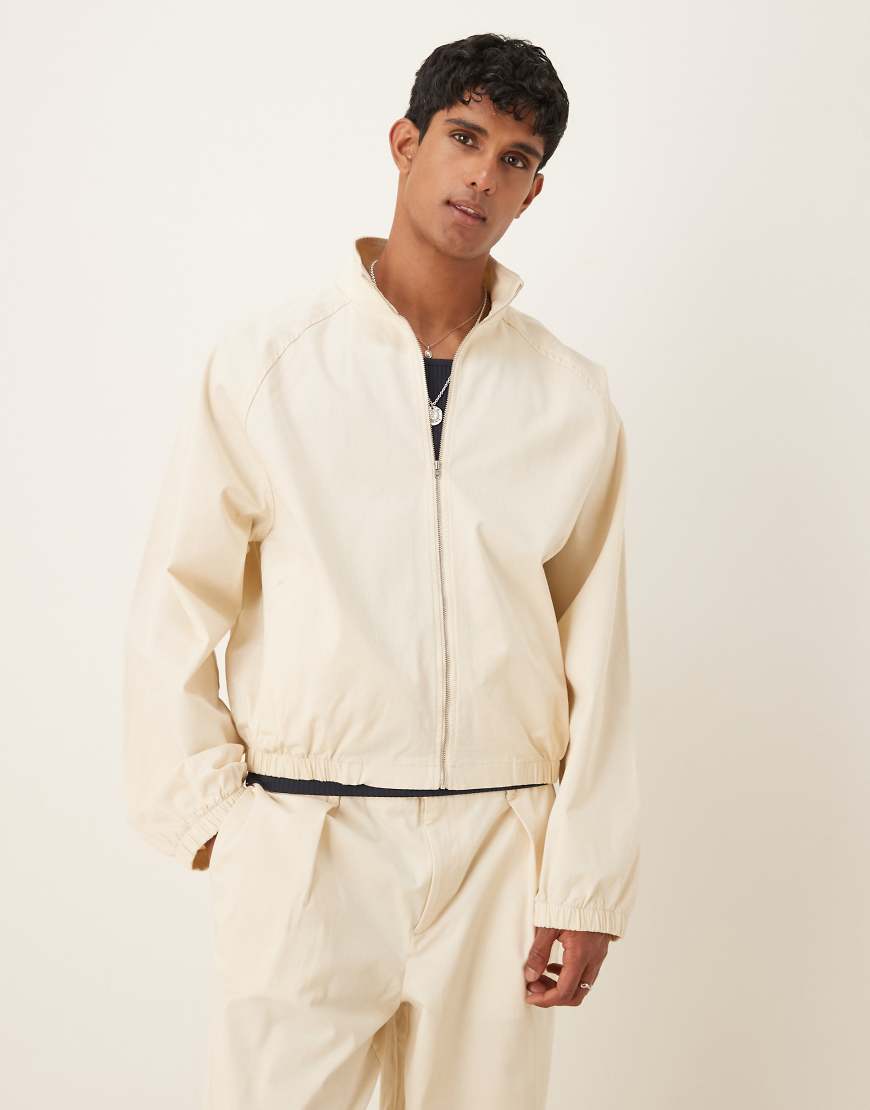 ASOS DESIGN - Blouson-Jacke in Ecru mit Stehkragen-Neutral von ASOS DESIGN