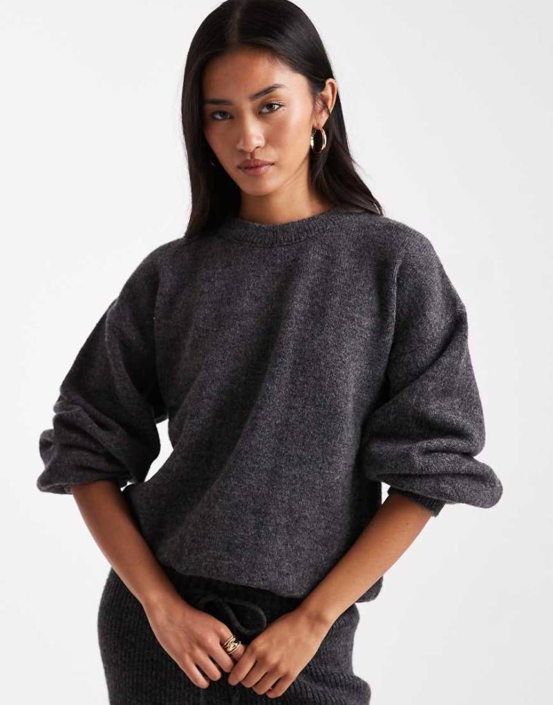 ASOS DESIGN - Blouson-Pullover in Anthrazit mit gebundenem Saum, Kombiteil-Grau von ASOS DESIGN