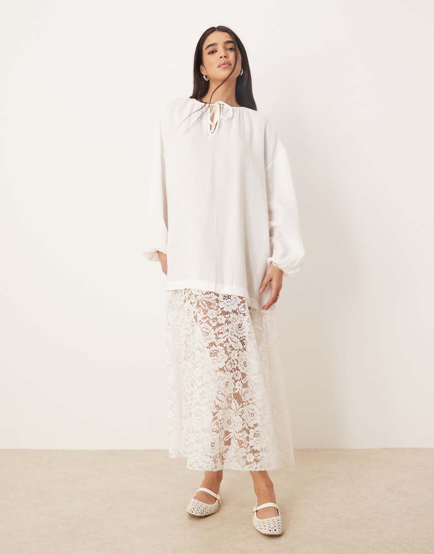 ASOS DESIGN - Boho-Tunika aus Stoff und Spitze in Cremeweiß ASOS DESIGN - Boho-Tunika aus Stoff und Spitze in Cremeweiß von ASOS DESIGN