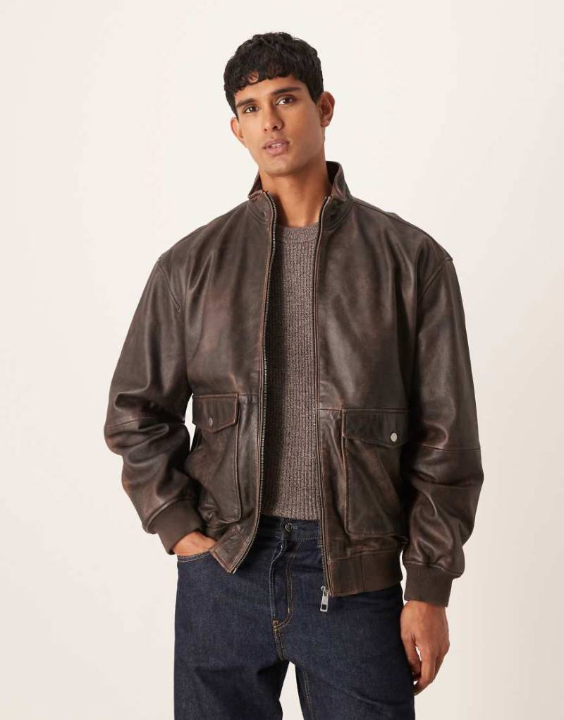 ASOS DESIGN - Bomberjacke im Vintage-Look aus braunem Echtleder-Brown von ASOS DESIGN