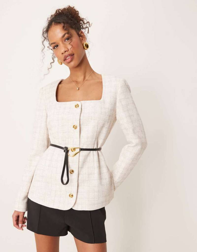 ASOS DESIGN - Bouclé-Blazer in Wollweiß mit U-Ausschnitt und Gürtel-Neutral von ASOS DESIGN