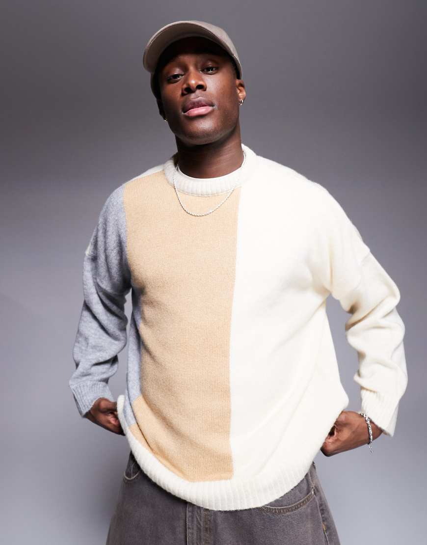ASOS DESIGN - Strickpullover in Beige mit Farbblockdesign, extremer Oversize-Passform und Rundhalsausschnitt-Neutral von ASOS DESIGN