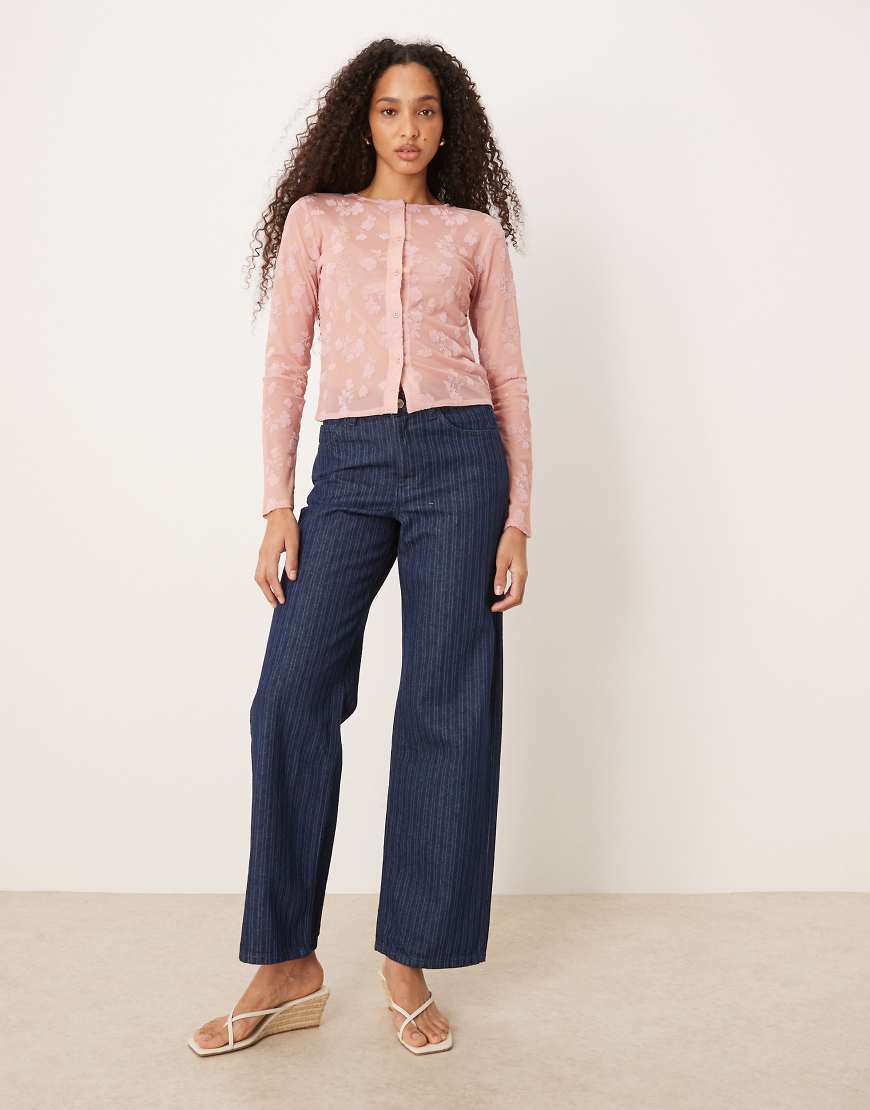 ASOS DESIGN - Boyfriend-Jeans in Denim mit Streifen-Marineblau ASOS DESIGN - Boyfriend-Jeans in Denim mit Streifen-Marineblau von ASOS DESIGN