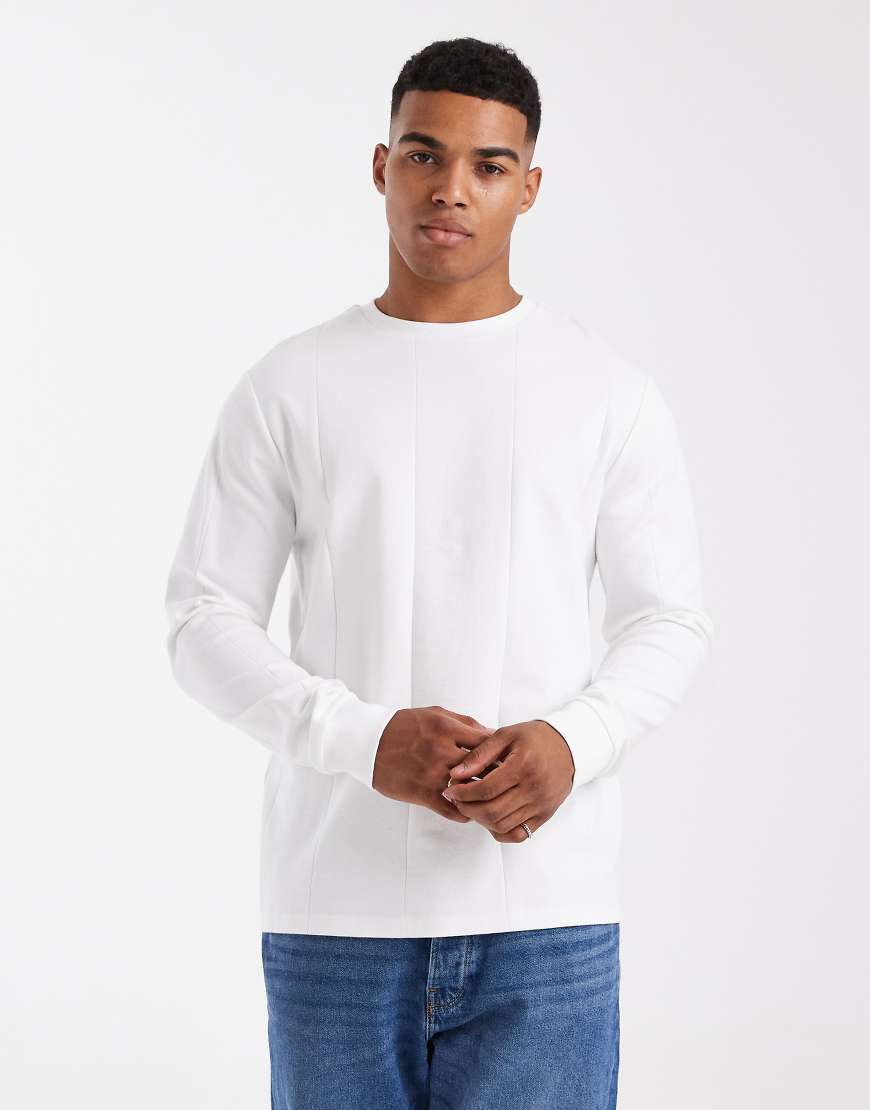 ASOS DESIGN - Breit geripptes T-Shirt in Weiß mit Rundhalsausschnitt von ASOS DESIGN