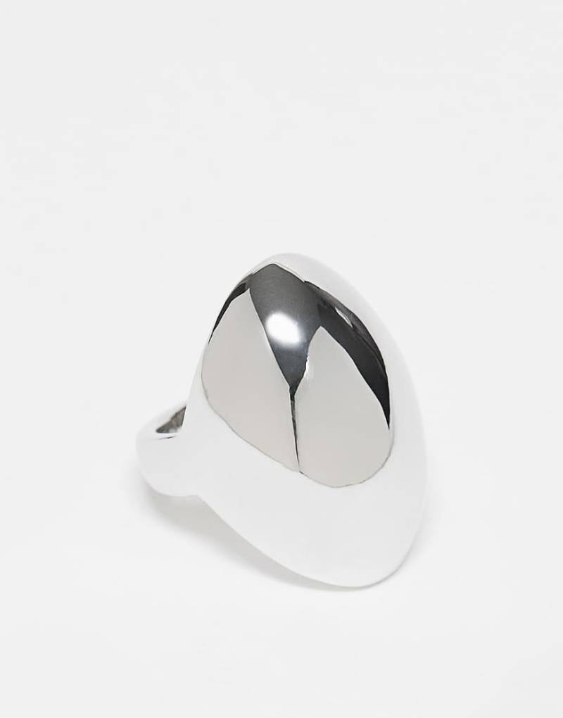 ASOS DESIGN - Breiter, ovaler Ring in Silberton von ASOS DESIGN