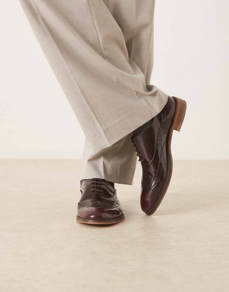 ASOS DESIGN - Budapester aus bordeauxrotem Leder von ASOS DESIGN