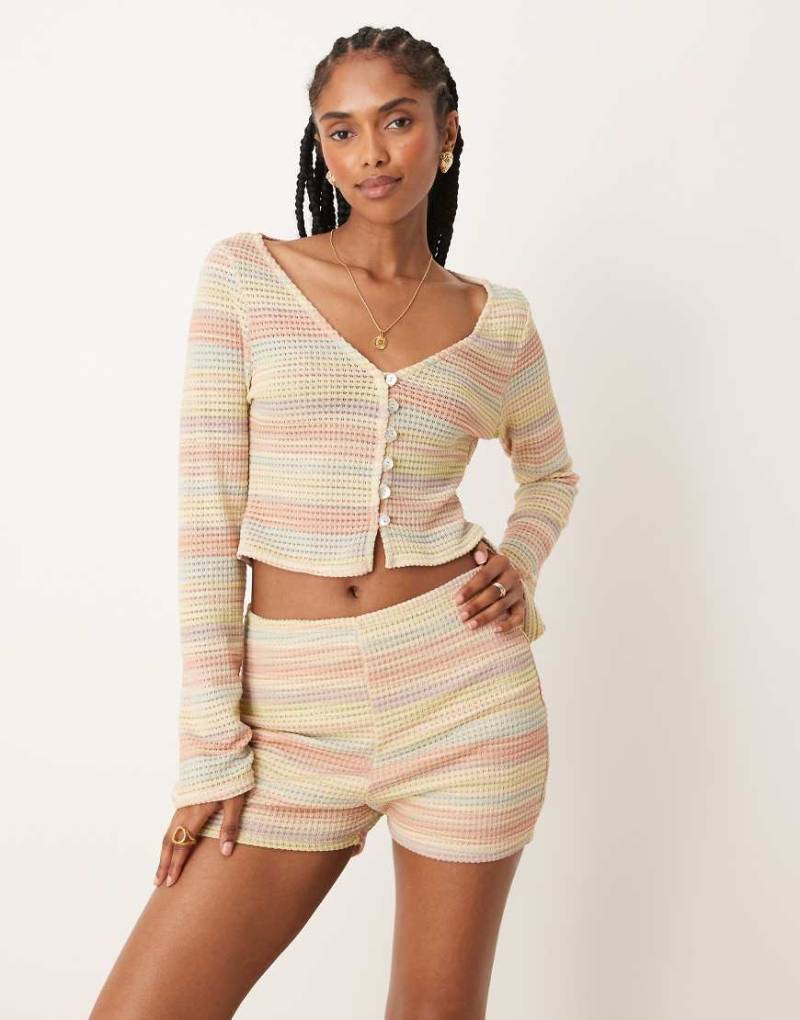 ASOS DESIGN - Bunt gestreifte Mikroshorts, Kombiteil von ASOS DESIGN