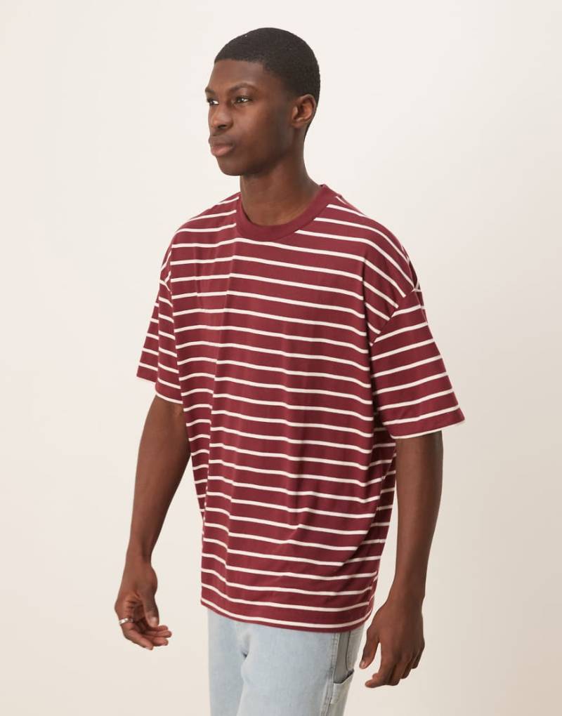 ASOS DESIGN - Burgunderrot-weiß gestreiftes Oversize-T-Shirt-Bunt von ASOS DESIGN