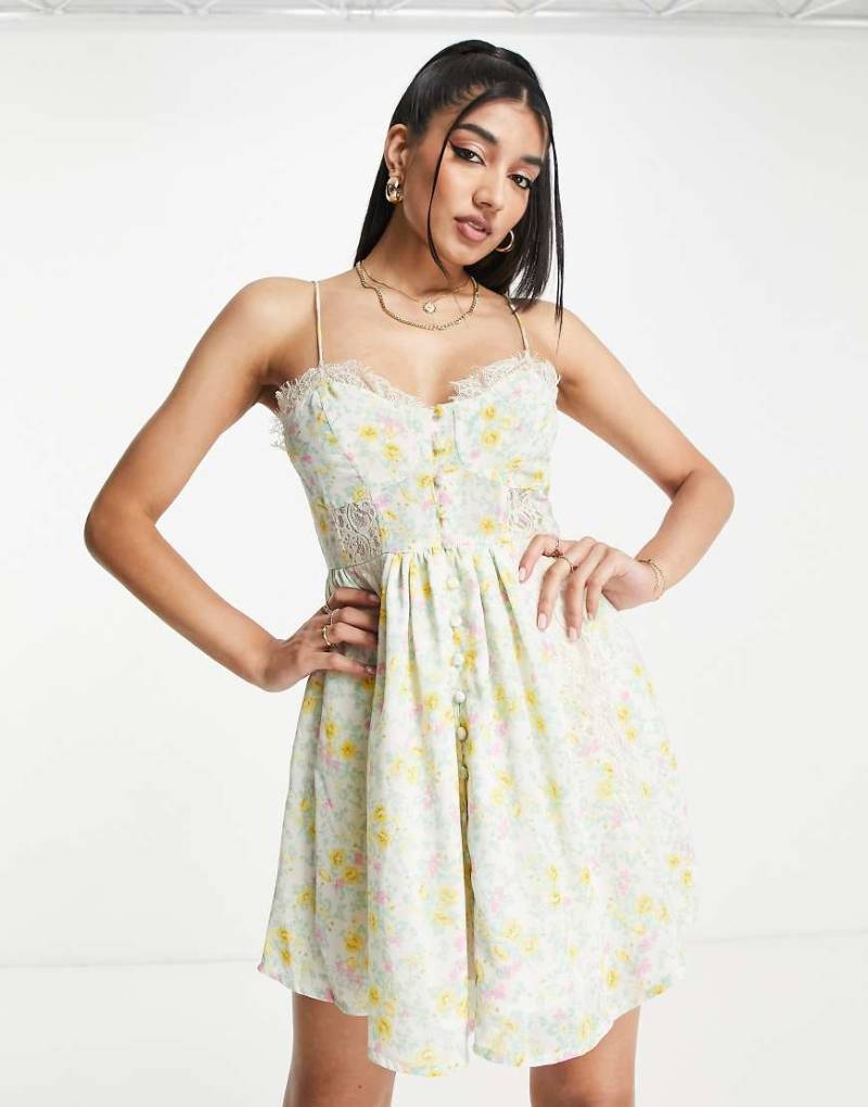 ASOS DESIGN - Camisole-Sommerkleid mit Spitzenbesatz, Knöpfen und Blümchenmuster-Bunt von ASOS DESIGN
