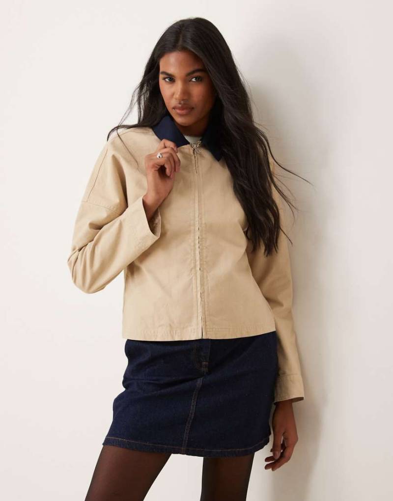 ASOS DESIGN - Canvas-Jacke in Steinbeige mit Kontrastkragen-Neutral von ASOS DESIGN