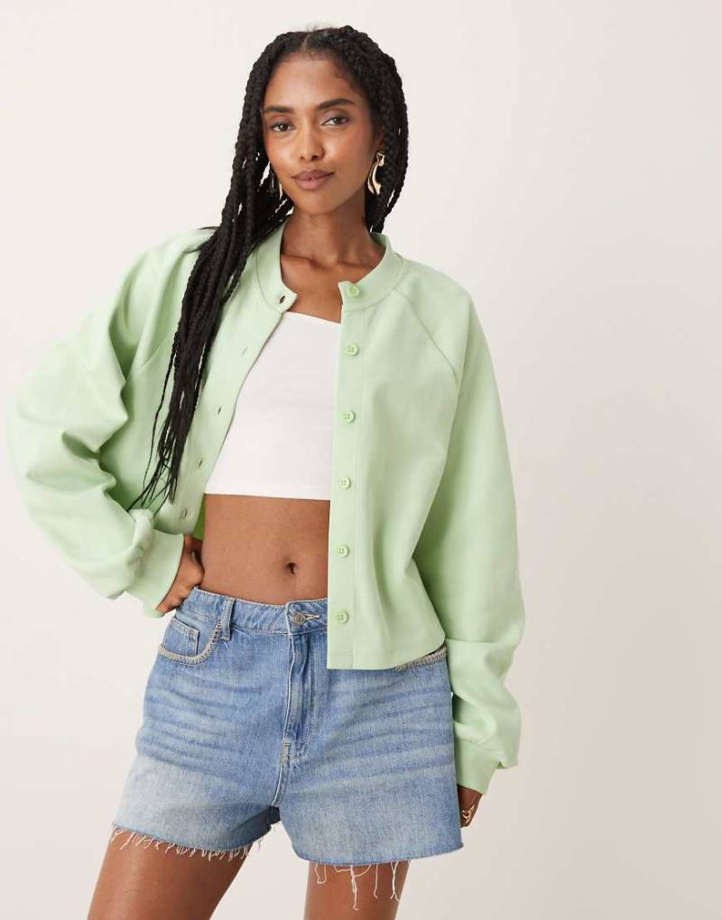 ASOS DESIGN - Cardigan aus Interlock in Pastellgrün von ASOS DESIGN