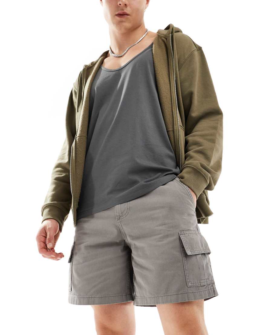 ASOS DESIGN - Cargo-Shorts in Anthrazit-Grau ASOS DESIGN - Cargo-Shorts in Anthrazit-Grau von ASOS DESIGN