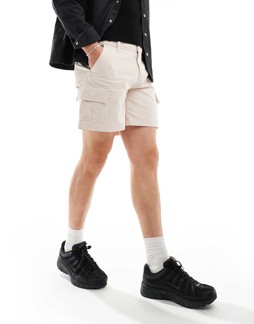 ASOS DESIGN - Cargo-Shorts in Steinbeige-Neutral von ASOS DESIGN