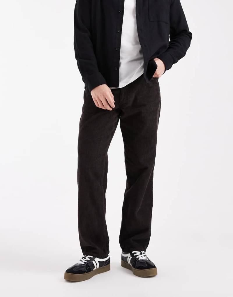 ASOS DESIGN - Cargohose aus Cord in Braun mit geradem Bein-Brown von ASOS DESIGN