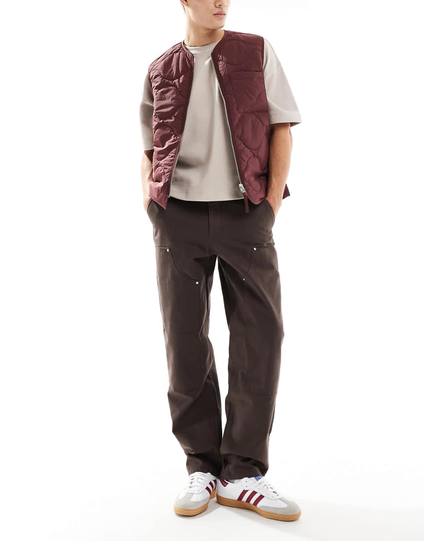 ASOS DESIGN - Carpenter-Hose in Braun mit Nietendetails ASOS DESIGN - Carpenter-Hose in Braun mit Nietendetails von ASOS DESIGN