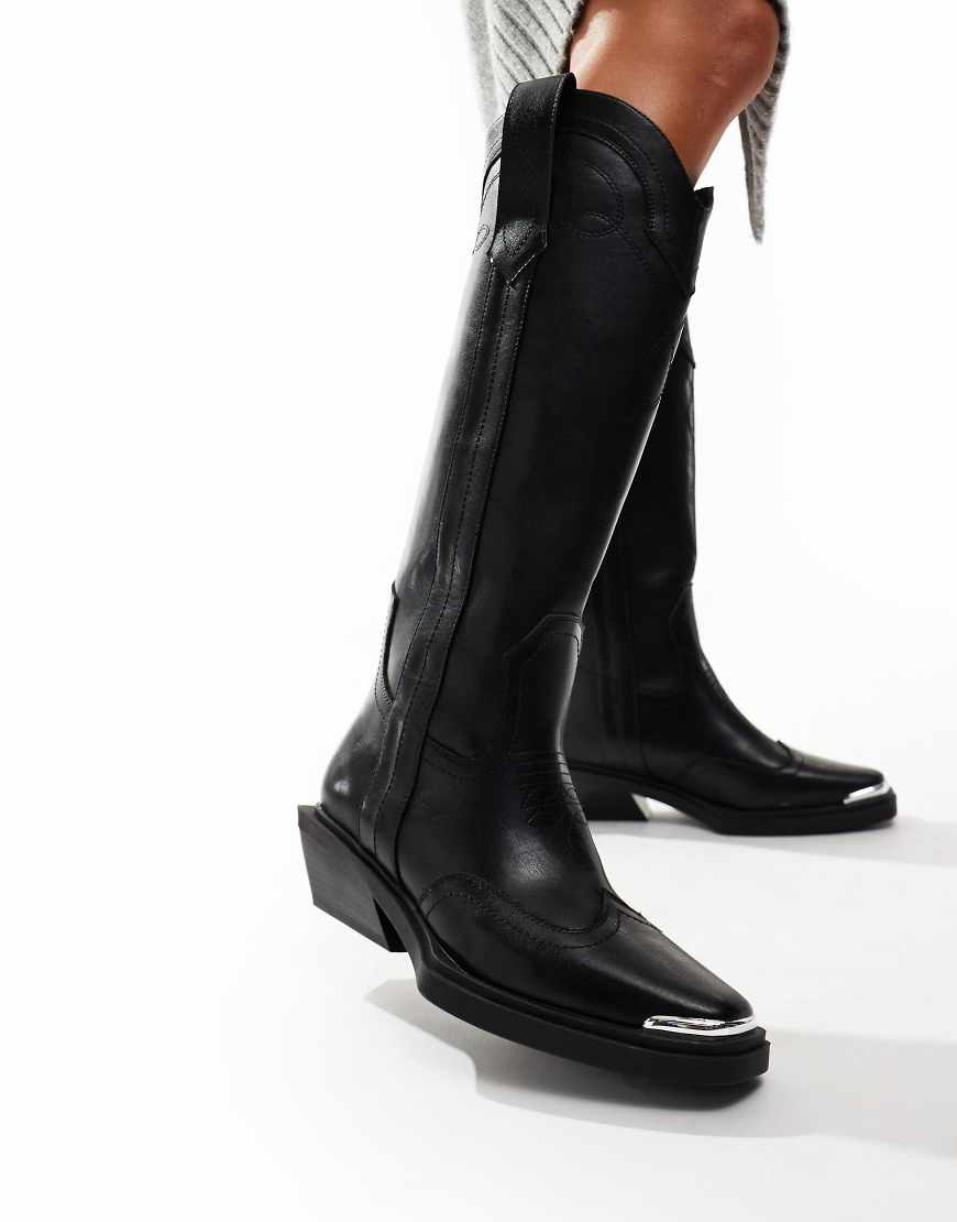 ASOS DESIGN - Celeste - Flache, kniehohe Stiefel im Western-Stil in Schwarz von ASOS DESIGN