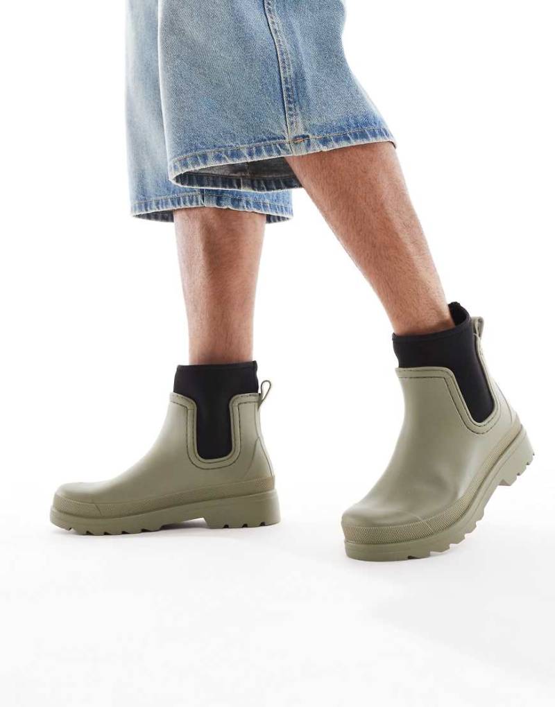 ASOS DESIGN - Chelsea-Gummistiefel in Khaki-Grün von ASOS DESIGN