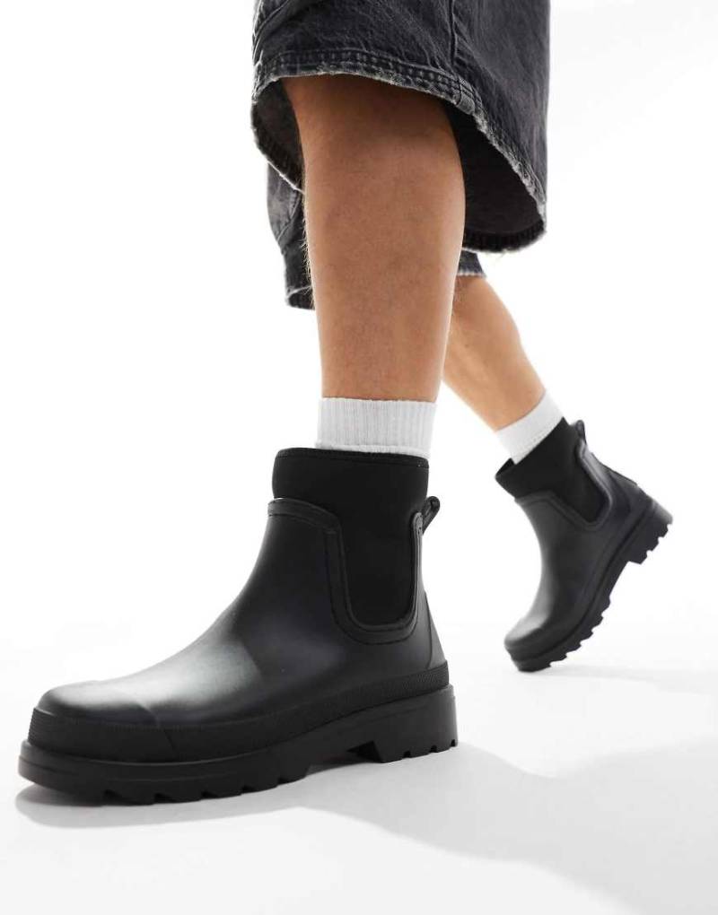 ASOS DESIGN - Chelsea - Gummistiefel in Schwarz von ASOS DESIGN