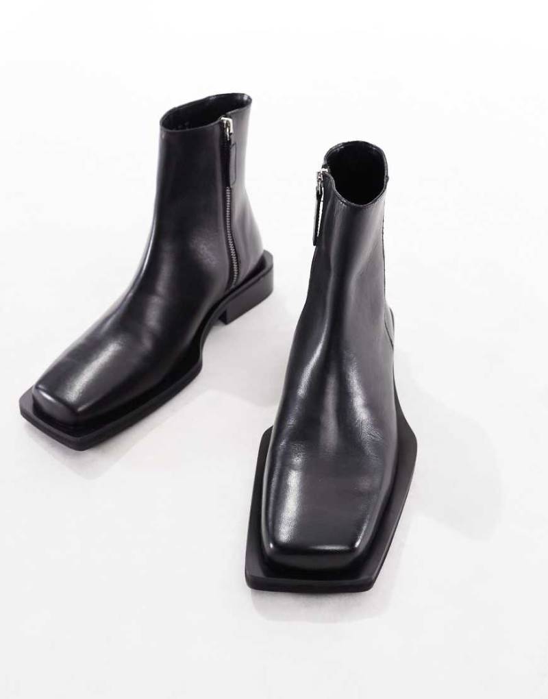ASOS DESIGN - Chelsea-Stiefel aus poliertem schwarzem Leder mit abgeschrägter Sohle von ASOS DESIGN