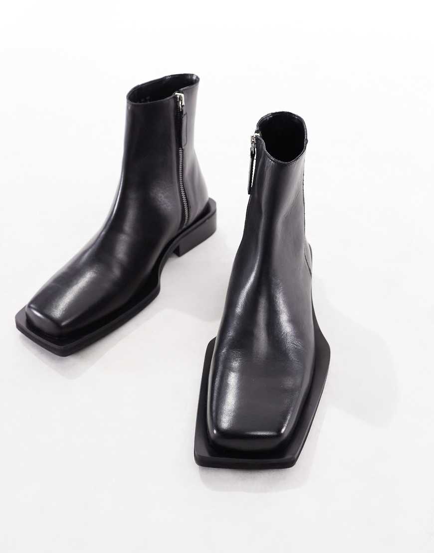 ASOS DESIGN - Chelsea-Stiefel aus poliertem schwarzem Leder mit abgeschrägter Sohle von ASOS DESIGN