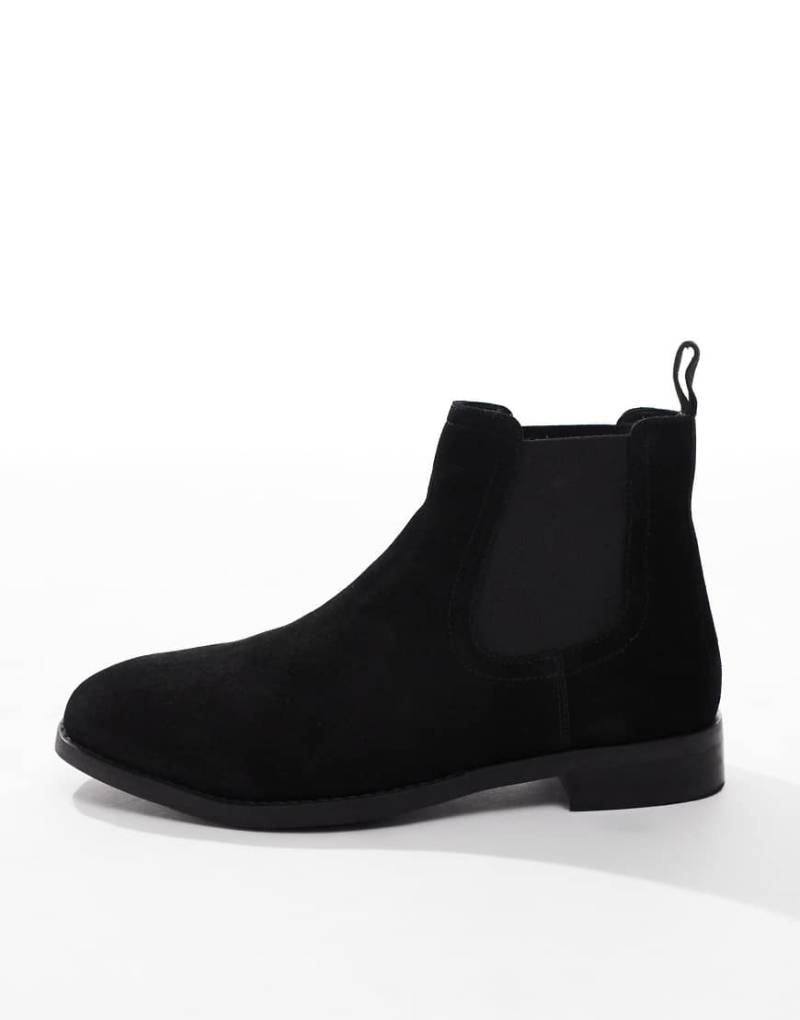 ASOS DESIGN - Chelsea-Stiefel aus schwarzem Wildleder von ASOS DESIGN