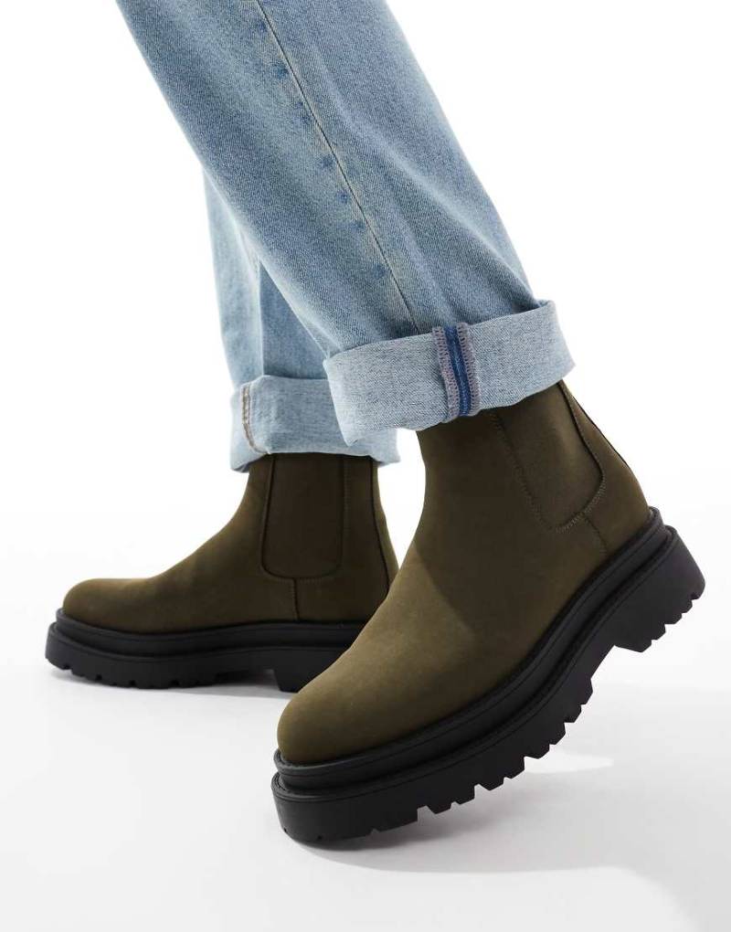 ASOS DESIGN - Chelsea-Stiefel in Khaki mit hohem Schaft und dicker Sohle-Grün von ASOS DESIGN