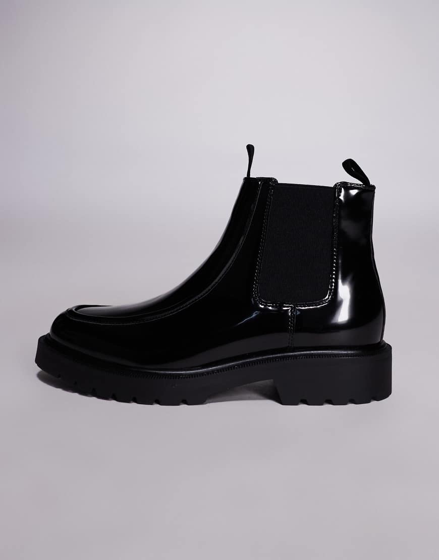 ASOS DESIGN - Chelsea-Stiefel in Schwarz mit Profilsohle von ASOS DESIGN
