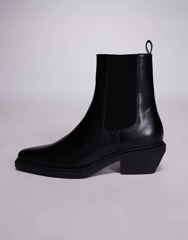 ASOS DESIGN - Chelsea-Stiefel in Schwarz mit kubanischem Absatz von ASOS DESIGN