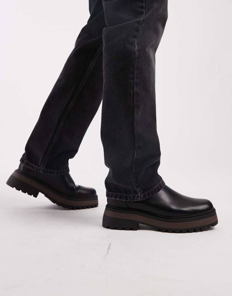 ASOS DESIGN - Chelsea-Stiefel in Schwarz mit robuster Sohle von ASOS DESIGN