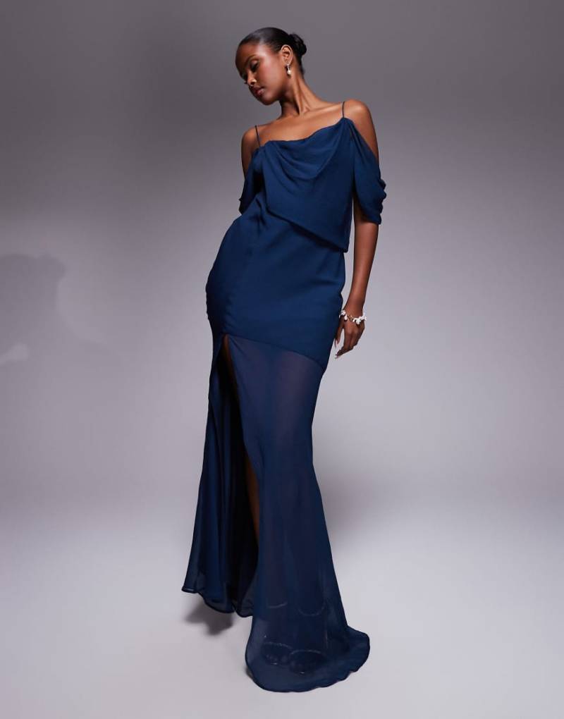 ASOS DESIGN - Chiffon-Maxikleid in Marineblau mit drapierter Vorderseite von ASOS DESIGN