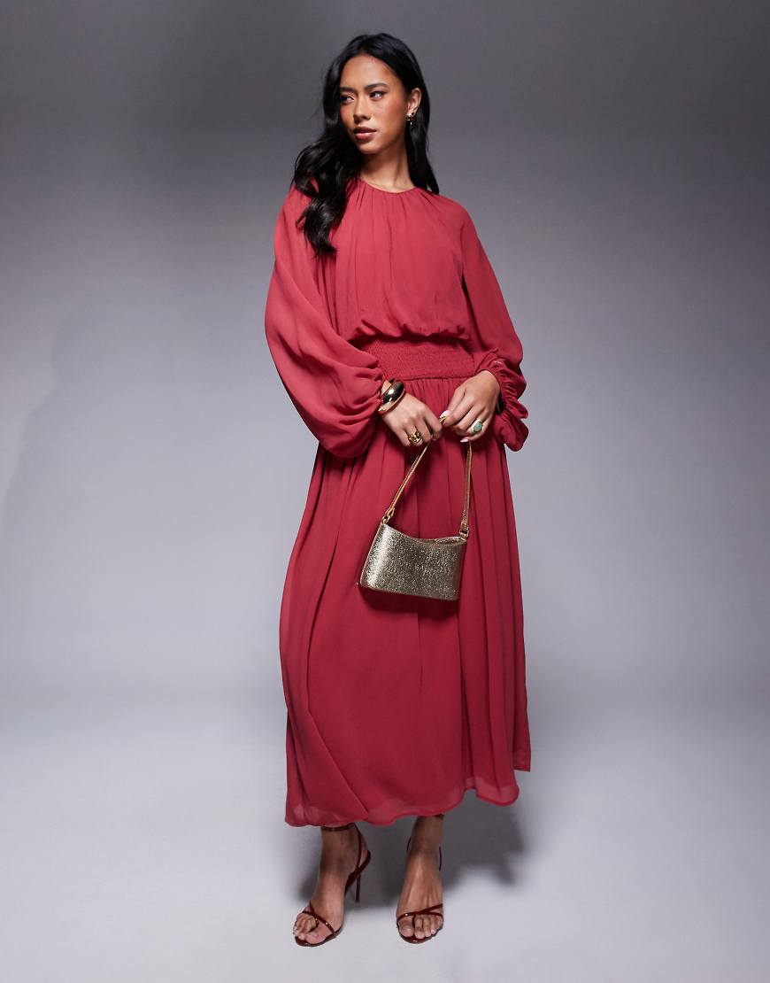 ASOS DESIGN - Chiffon-Maxikleid in dunklem Kirschrot mit gesmokter Taille ASOS DESIGN - Chiffon-Maxikleid in dunklem Kirschrot mit gesmokter Taille von ASOS DESIGN