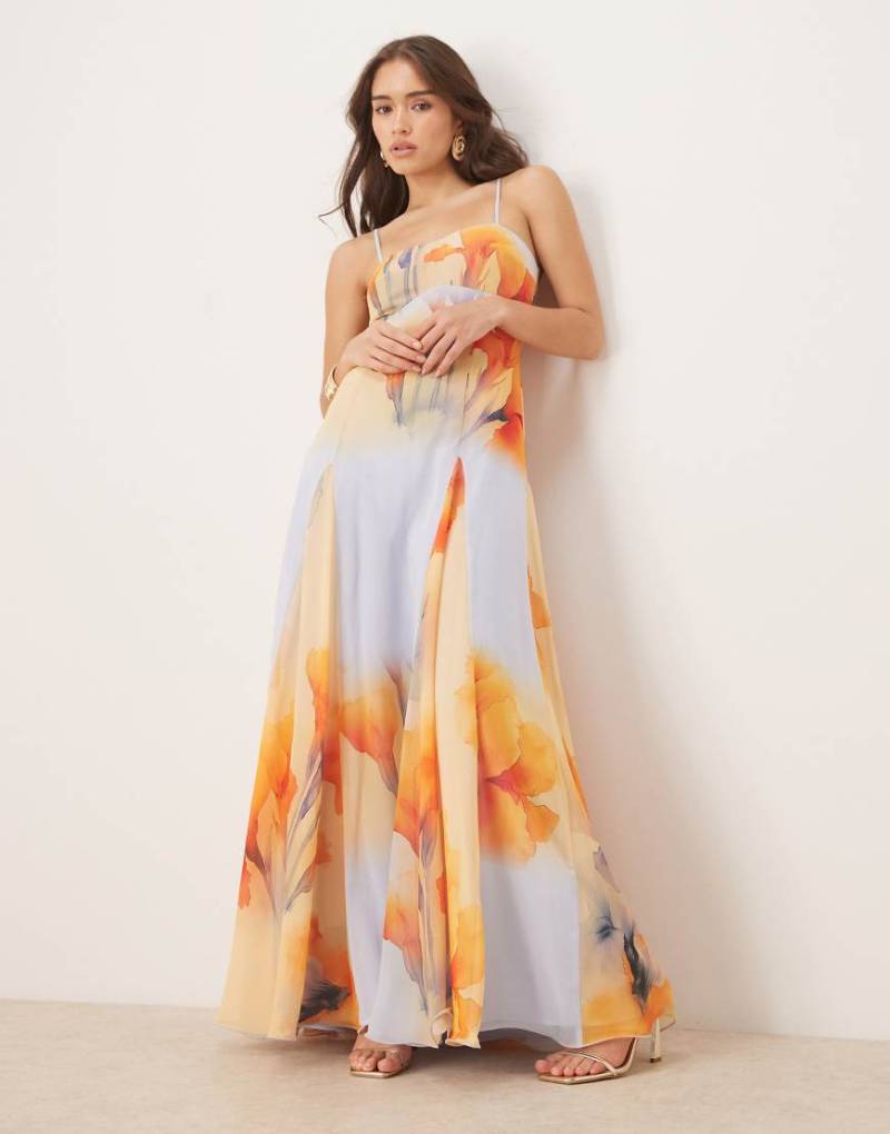 ASOS DESIGN - Chiffon-Maxikleid mit Riemchenträgern, tiefen Godets und großflächigem Blumenmuster-Bunt von ASOS DESIGN