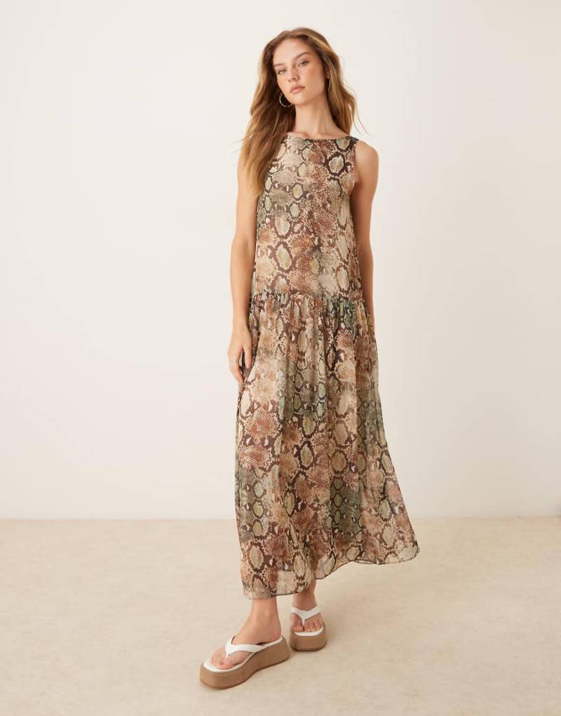 ASOS DESIGN - Chiffon-Maxikleid mit tiefer Taille und Schlangenmuster-Bunt ASOS DESIGN - Chiffon-Maxikleid mit tiefer Taille und Schlangenmuster-Bunt von ASOS DESIGN