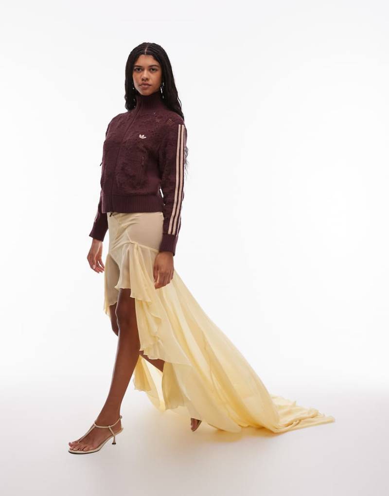 ASOS DESIGN - Chiffon-Maxirock in Buttermilchgelb mit Rüschen und nach hinten abfallendem Saum von ASOS DESIGN