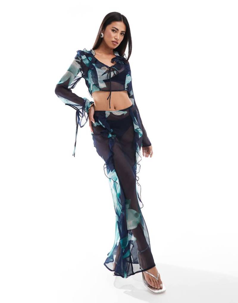 ASOS DESIGN - Chiffon-Maxirock mit abstraktem Blumenmuster in Blau, Kombiteil-Bunt von ASOS DESIGN