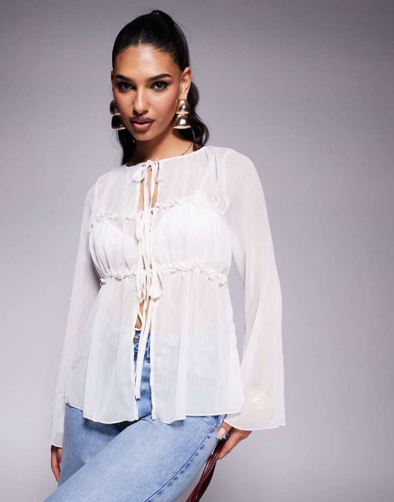 ASOS DESIGN - Chiffon-Oberteil in Ecru mit gerafften Schnürdetails-Weiß von ASOS DESIGN