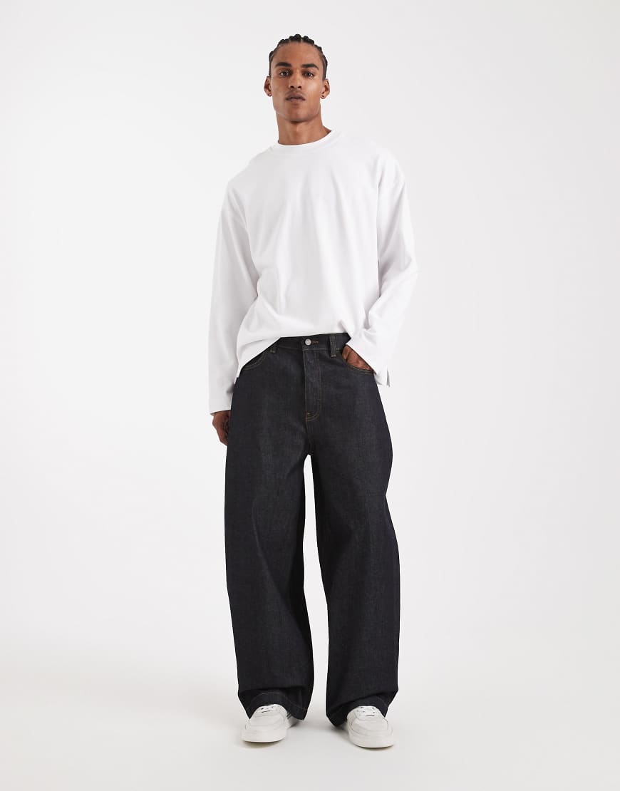 ASOS DESIGN - Circular Design Collection - Barrel-Jeans aus schwerem Stoff in Indigoblau von ASOS DESIGN