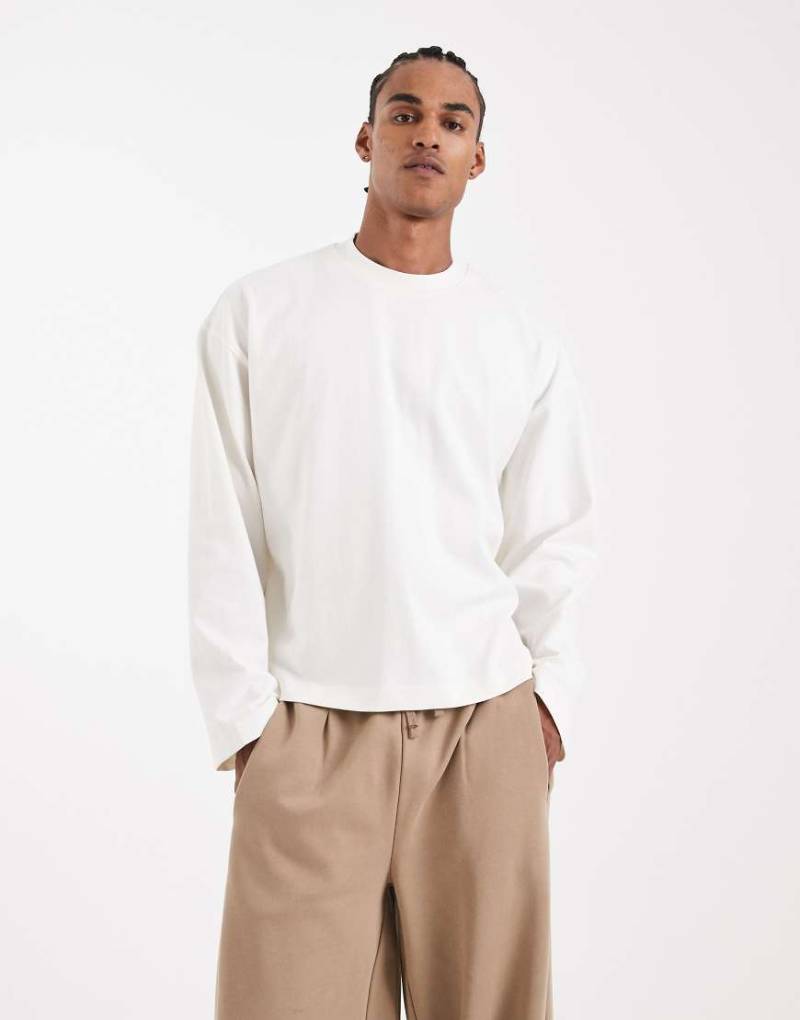 ASOS DESIGN Circular Design Collection - Langärmliges, kastiges Oversize-Shirt aus sehr schwerem Stoff in Beige-Neutral von ASOS DESIGN