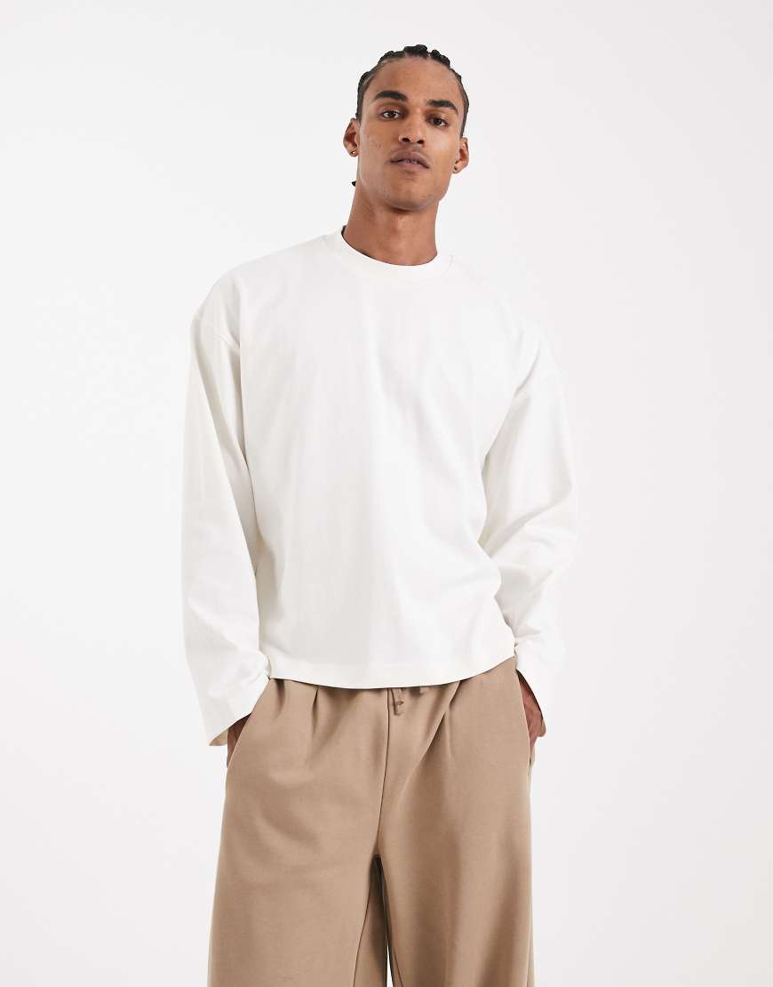 ASOS DESIGN Circular Design Collection - Langärmliges, kastiges Oversize-Shirt aus sehr schwerem Stoff in Beige-Neutral von ASOS DESIGN