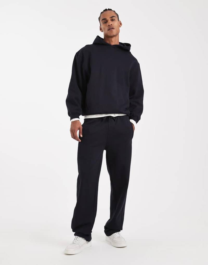 ASOS DESIGN - Circular Design Collection - Schwere Jogginghose in Wüsten-Marineblau mit geradem Bein, 400 g/m² von ASOS DESIGN
