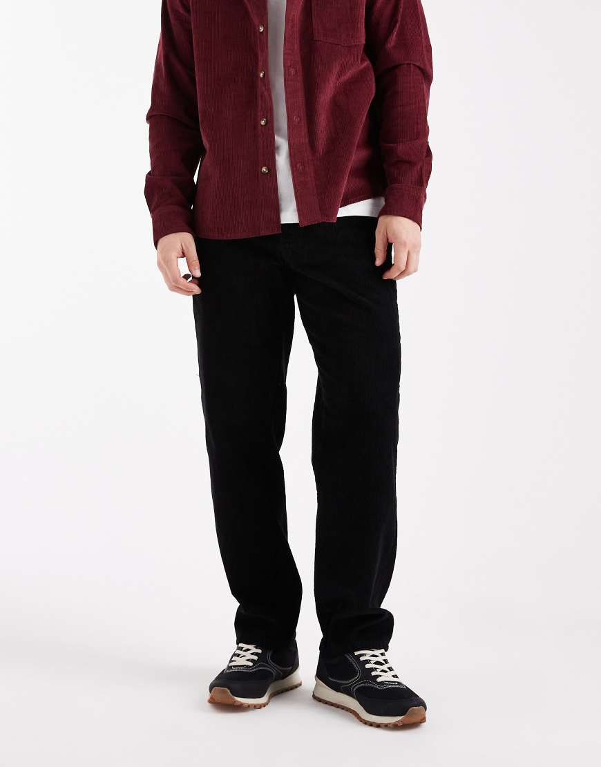 ASOS DESIGN - Cord-Cargohose in Schwarz mit geradem Bein von ASOS DESIGN