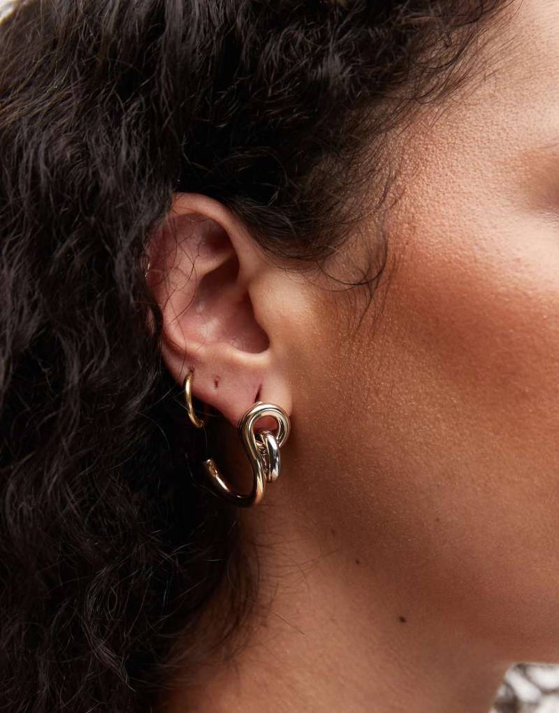 ASOS DESIGN - Creolen in Silber- und Goldoptik mit Knotendesign-Bunt von ASOS DESIGN