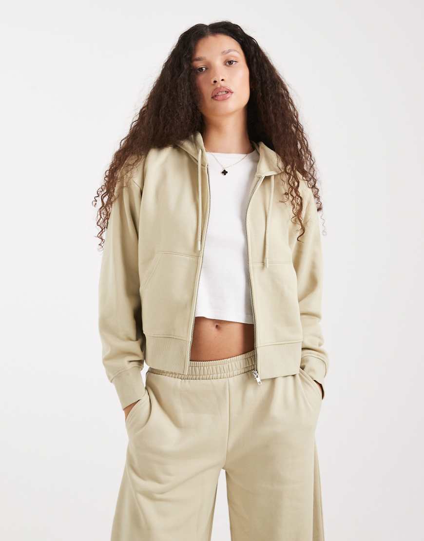 ASOS DESIGN - Cropped-Kapuzenjacke in Olivgrün mit weicher Innenseite und Reißverschluss von ASOS DESIGN