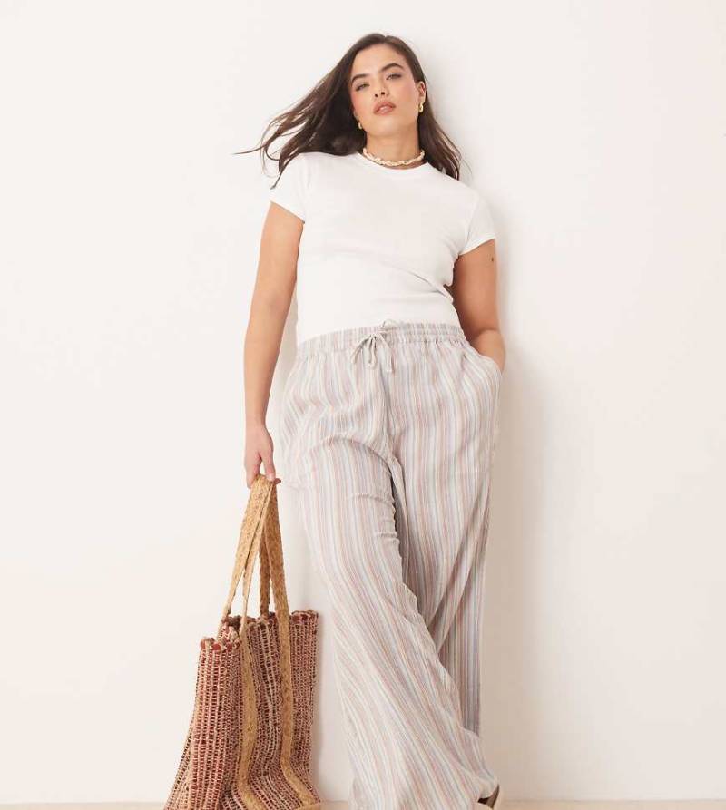 ASOS DESIGN Curve - Bunt gestreifte, strukturierte Schlupfhose in Leinenoptik mit weitem Bein von ASOS Curve