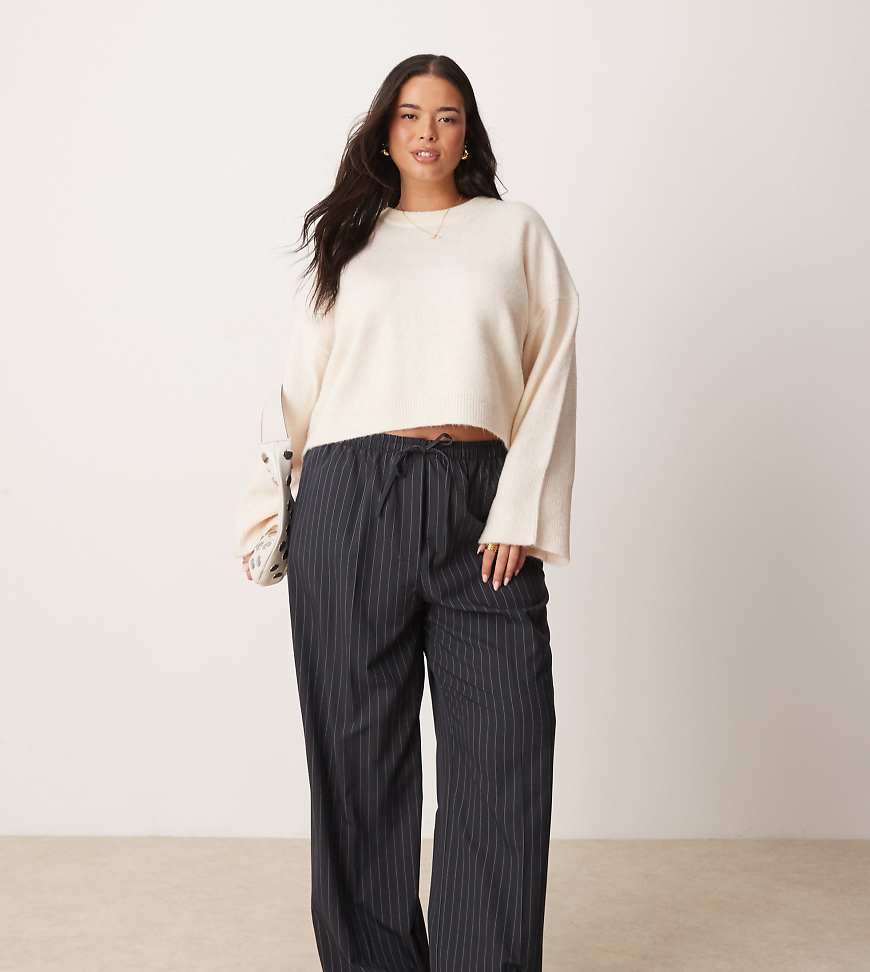 ASOS DESIGN Curve - Elegante Schlupfhose in Marineblau gestreift-Bunt von ASOS Curve