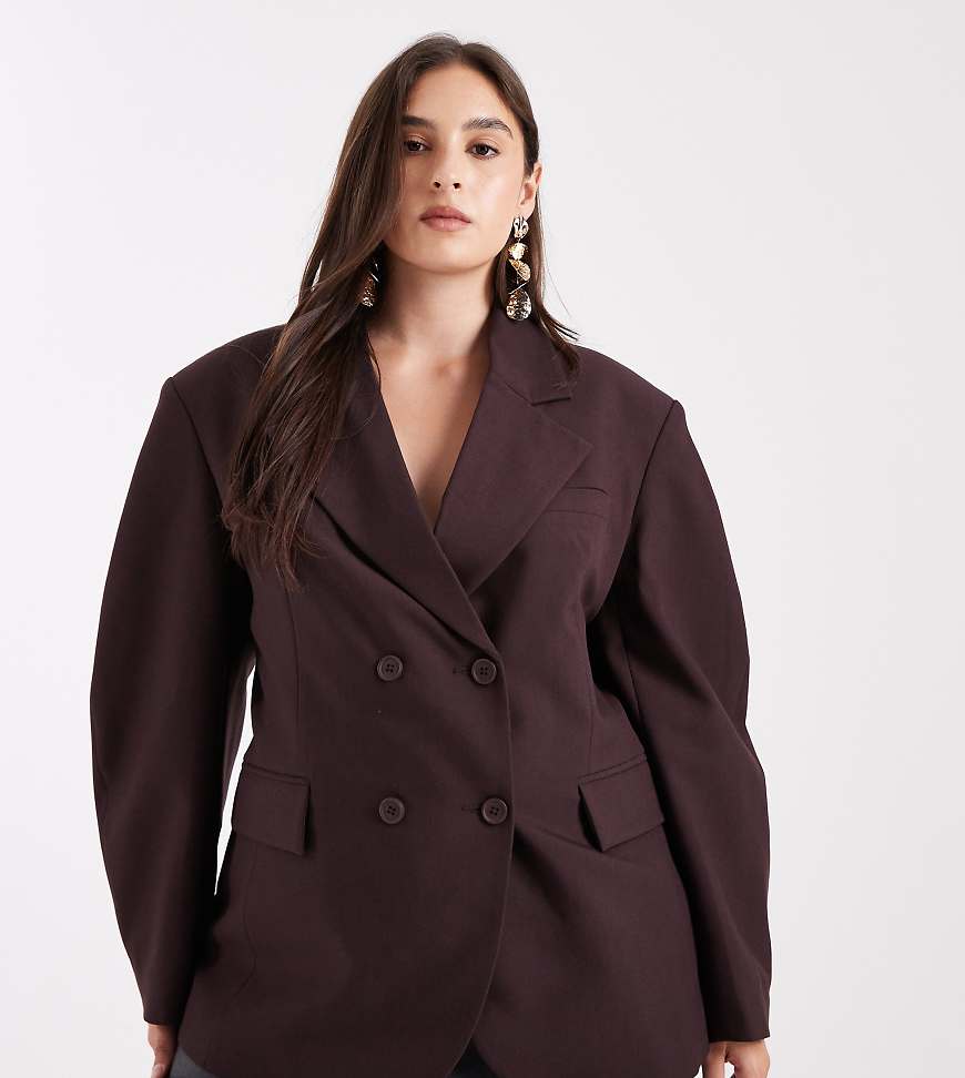ASOS DESIGN Curve - Eleganter, zweireihiger Blazer in Bitterschokoladenbraun mit Cocoon-Ärmeln-Brown ASOS DESIGN Curve - Eleganter, zweireihiger Blazer in Bitterschokoladenbraun mit Cocoon-Ärmeln-Brown von ASOS DESIGN